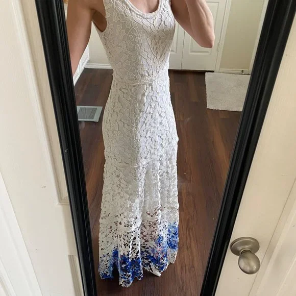 Elie Tahari white royal blue lace crochet floral sleeveless casual maxi dress - Picture 5 of 9